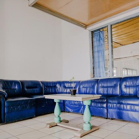 Oyo Life 2638 Hotel Raya Sarangan Eksteriør bilde