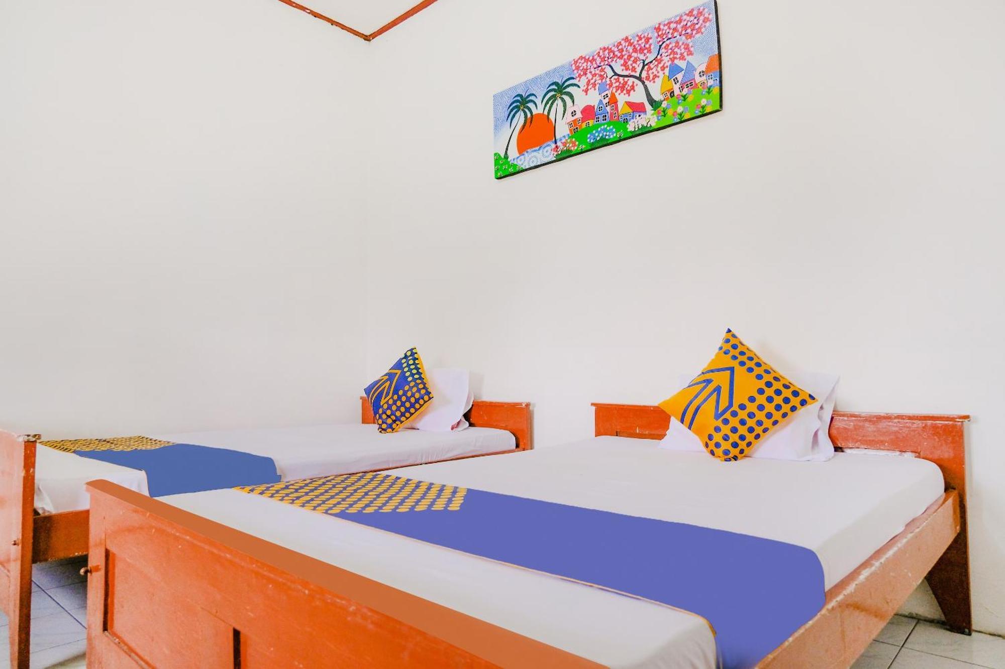 Oyo Life 2638 Hotel Raya Sarangan Eksteriør bilde